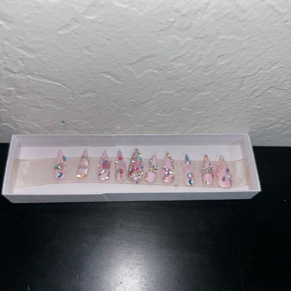 Pink Rhinestone Press-On Nails - Picture 3 of 3